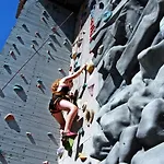 فندق غاليون